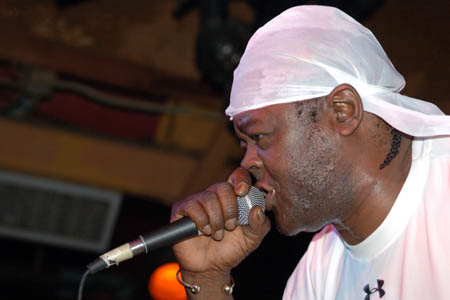 SugarMinott2005-10-04TheBellyUpTavernSolanaBeachCA (16).jpg